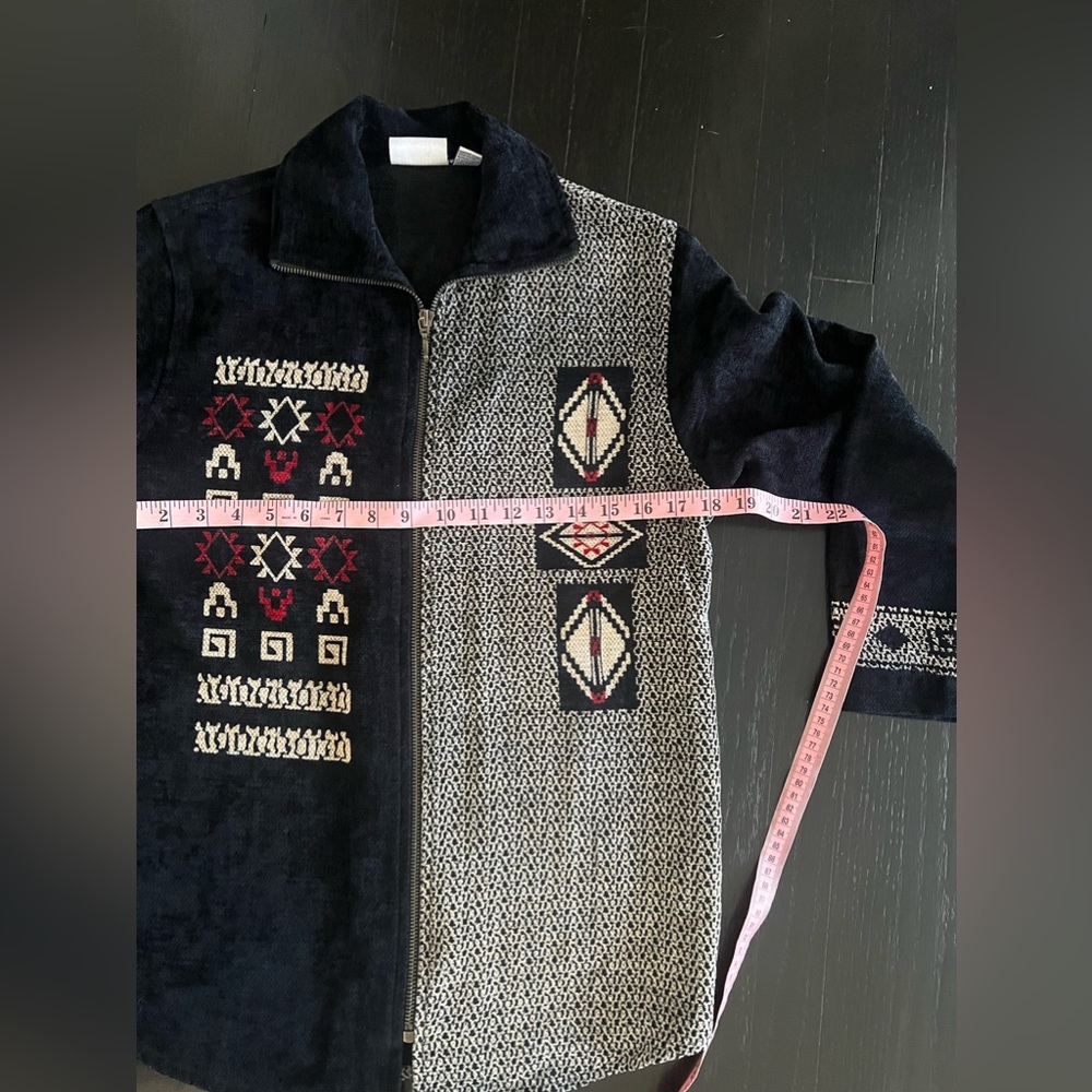 Chico's patchwork sweater jacket.size 0 - Picture 5 of 7